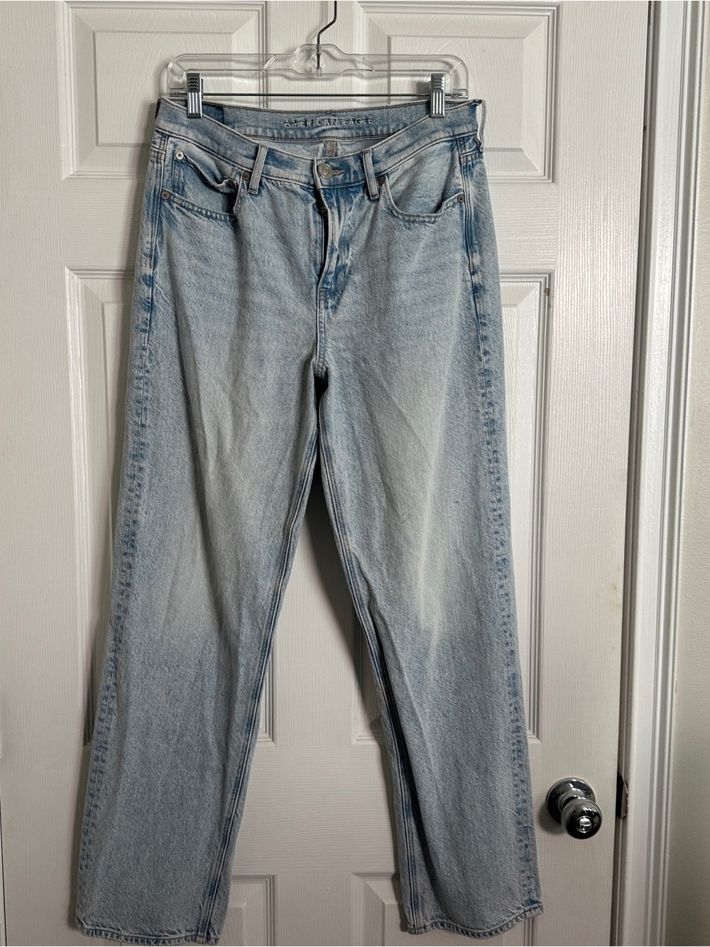 American Eagle Outfitters Light Blue Straight-Leg Jeans